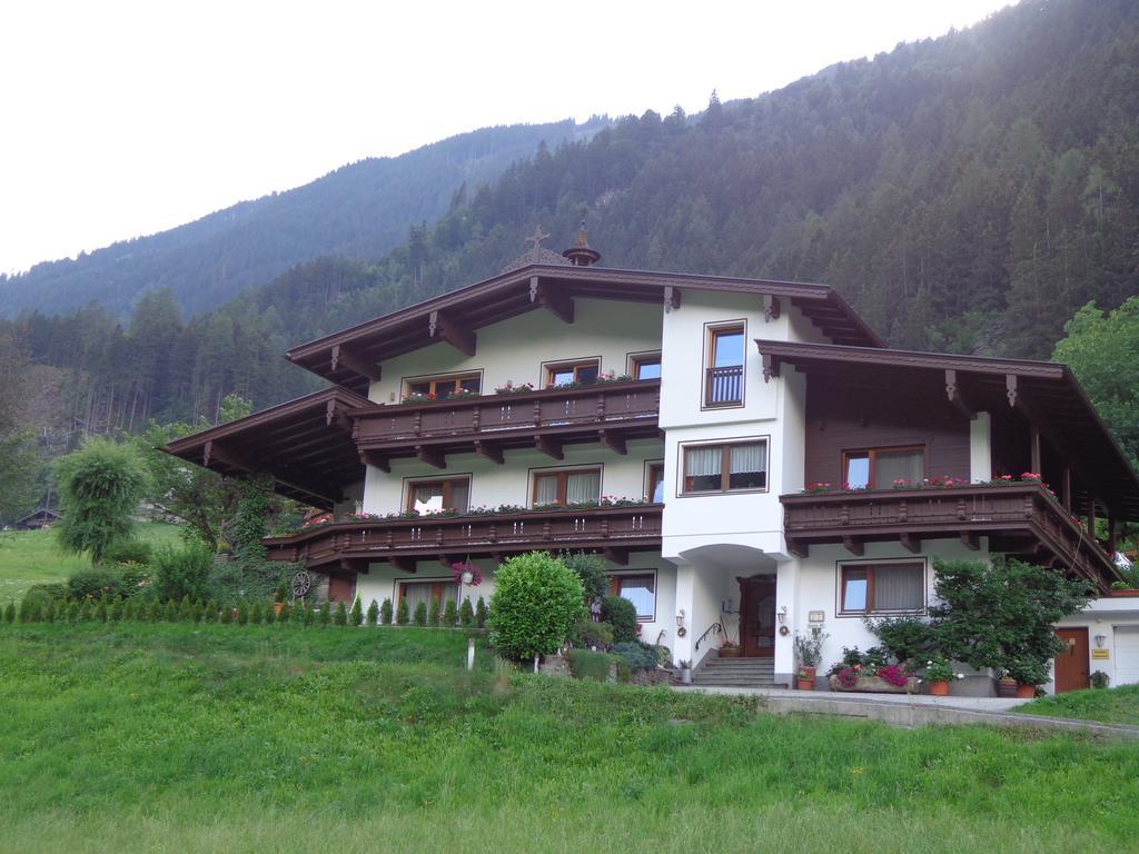 Haus Oblasser Finkenberg Exterior foto